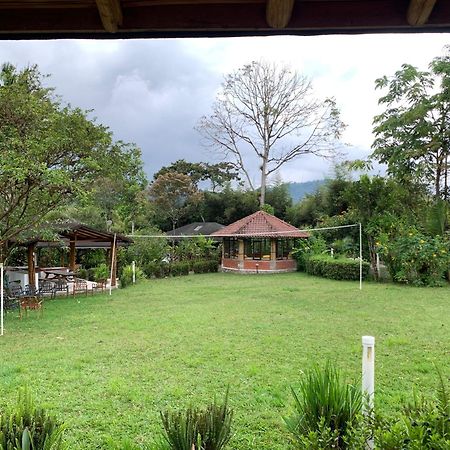 Cabanas Bambu Mindo Otel Dış mekan fotoğraf